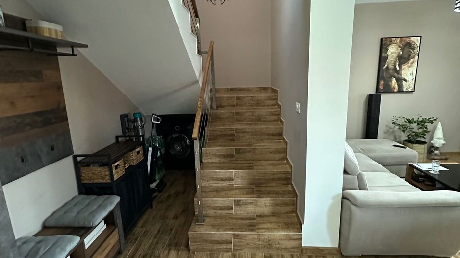 Duplex despărțit prin carpot - Poză 13