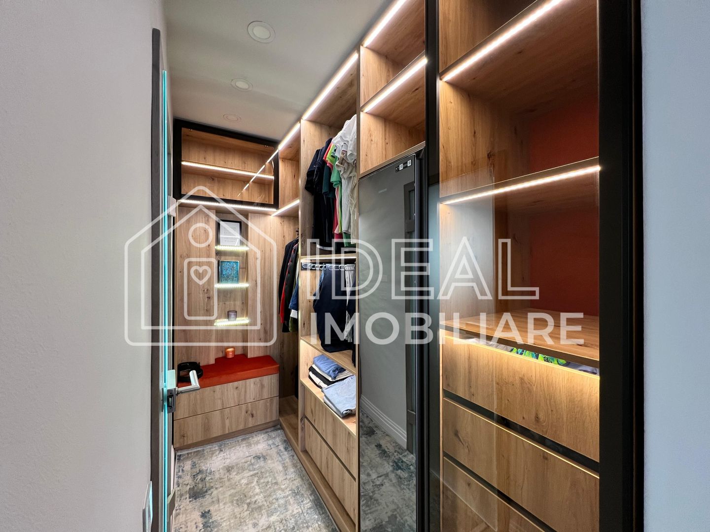 Casa Individuala Moderna Ultrafinisata, in Selimbar - Poză 15