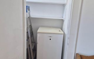 Garsoniera cu suprafata de 45mp,in zona centrala - Poză 9