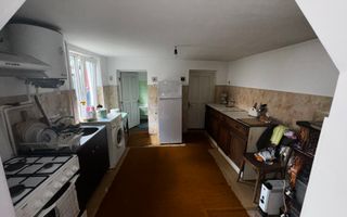 CASA CAMPULUNG, 128 MP, TEREN 639 MP - Poză 12