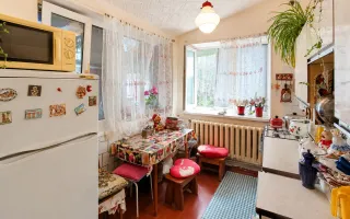 Strășeni.  Apartament la sol cu 3 dormitoare + living, teren și garaj. - Poză 14