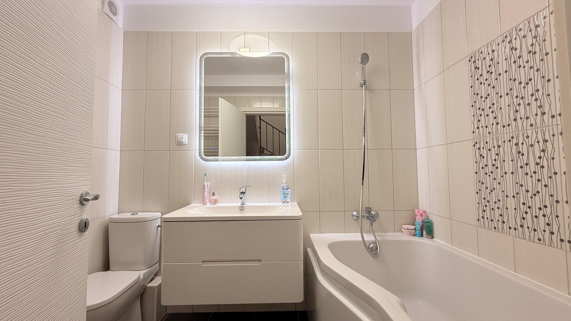 vila-n duplex/mob-util complet+2parcari/Trend Residence Spl.Unirii - Poză 15