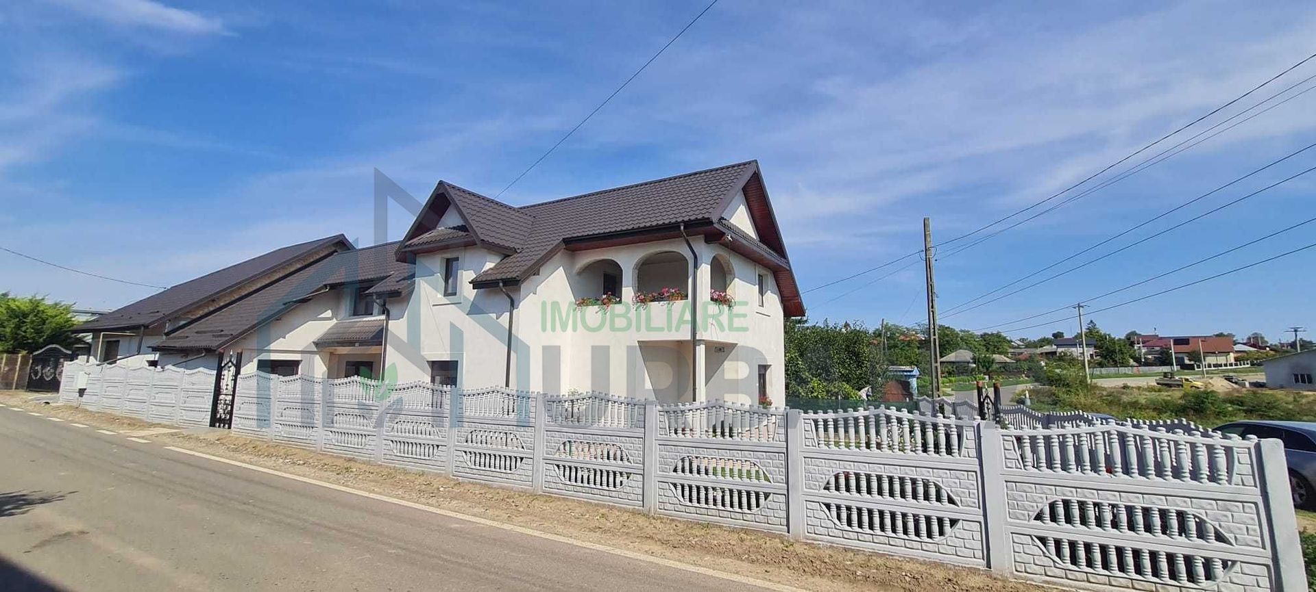 Casă de vânzare în comuna Bălțați, strada Izvoarelor nr. 11, la 30 km de Iași - Poză 2