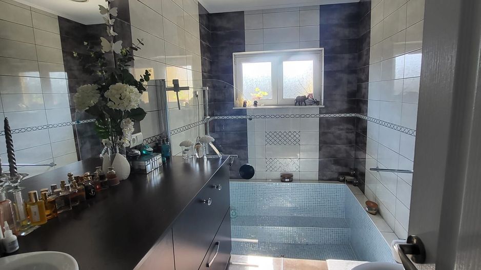 CASA DE VANZARE IN SEBES, IN VALEA FRUMOASEI - Poză 8