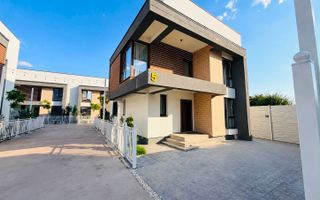 ]Casă de vânzare în comuna Berceni - Poză 1