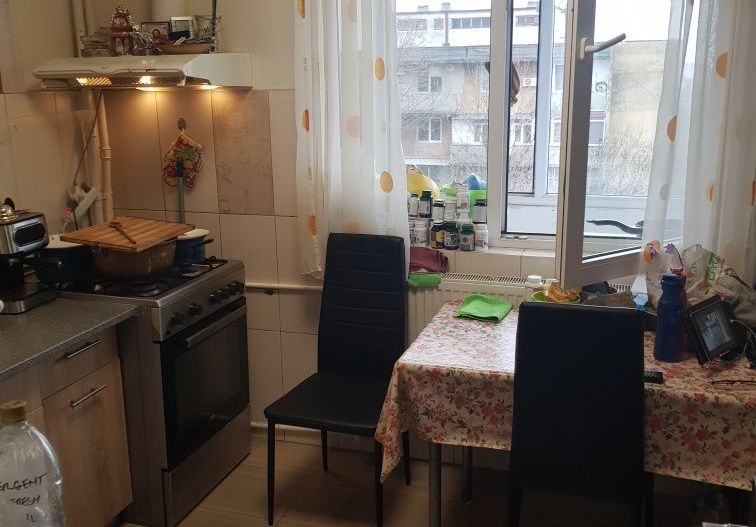 APARTAMENT MOBILAT ZONA BRANCOVEANU - Poză 7