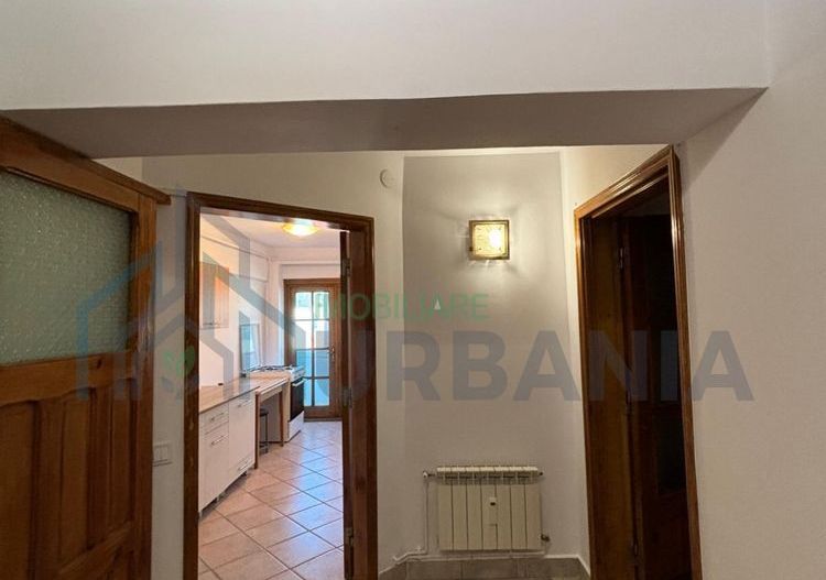 Apartament 1 cameră de închiriat - Zona Hala Centrală, Liteni - Poză 1