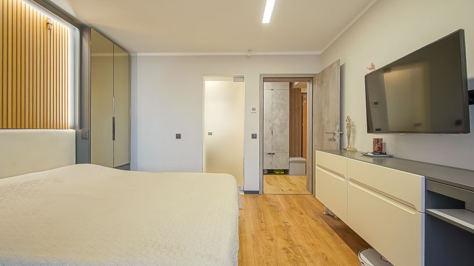 Apartament premium tip vilă, cu terasă de 70 mp, garaj | Răcădău - Poză 19