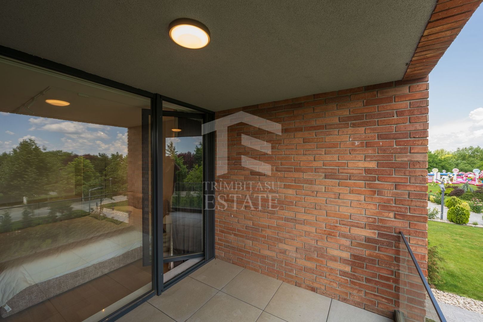 Duplex mobilat utilat,gradina, Tunari parc - Poză 16