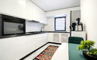 2 CAMERE DECOMANDAT-- ETAJ 1-- VEDERE SPRE LAC-- REDIU - Poză 5