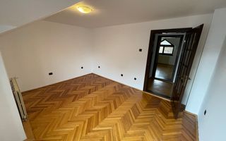 Circumvalatiunii | Casa individuala | 6 camere | Garaj - Poză 31