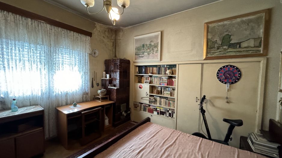 3 apartamente in Vila Primaverii 300 mp utili teren 250 mp - Poză 11