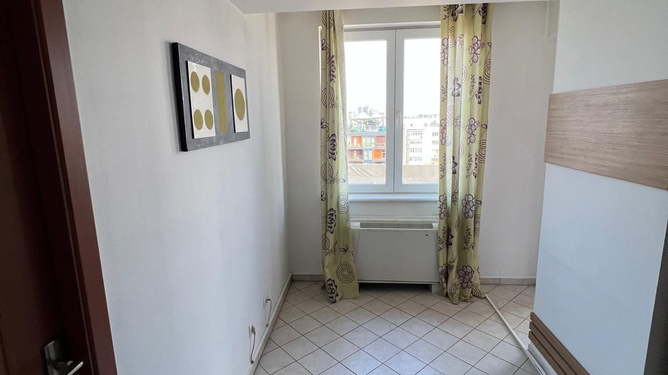 Închiriez apartament 2 camere, Decebal, mobilat și utilat, plan B - Poză 8