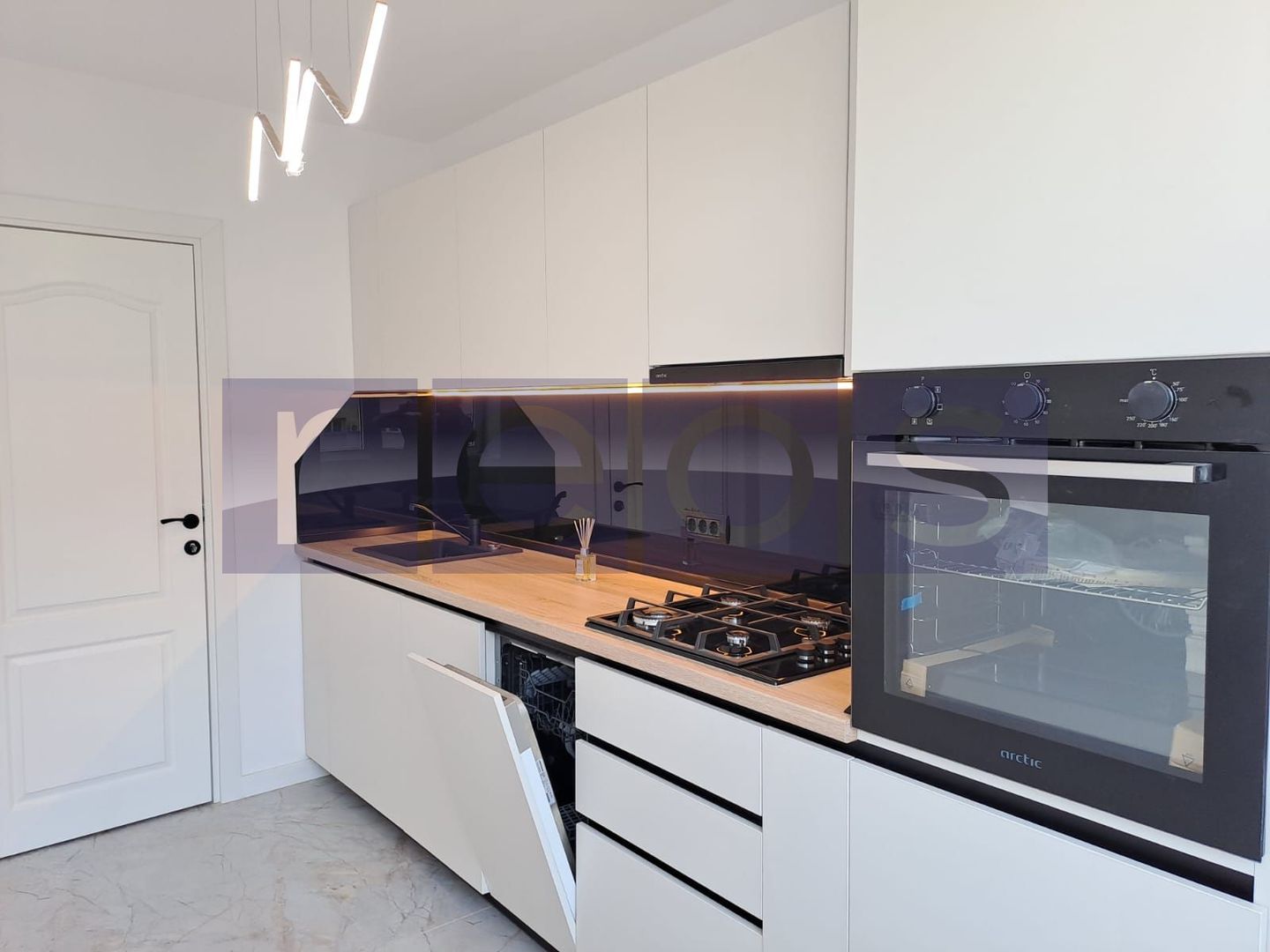 VANZARE APARTAMENT 2 CAMERE 52MP RENOVAT MODERN STEFAN CEL MARE OBOR - Poză 1