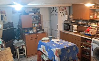 Casă de Vânzare | 3 Camere | 140 MPU | Anexe | Comuna Rosia - Poză 4