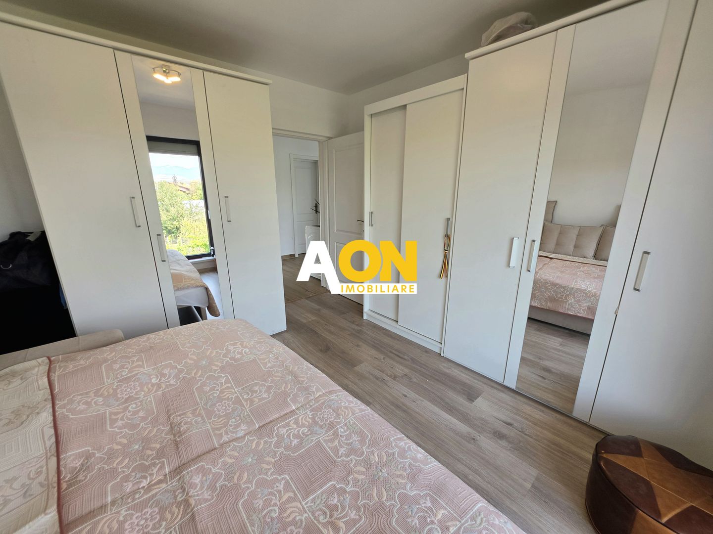 Casa Individuala, 4 Camere, 2 Băi, 250mp Teren - Poză 13