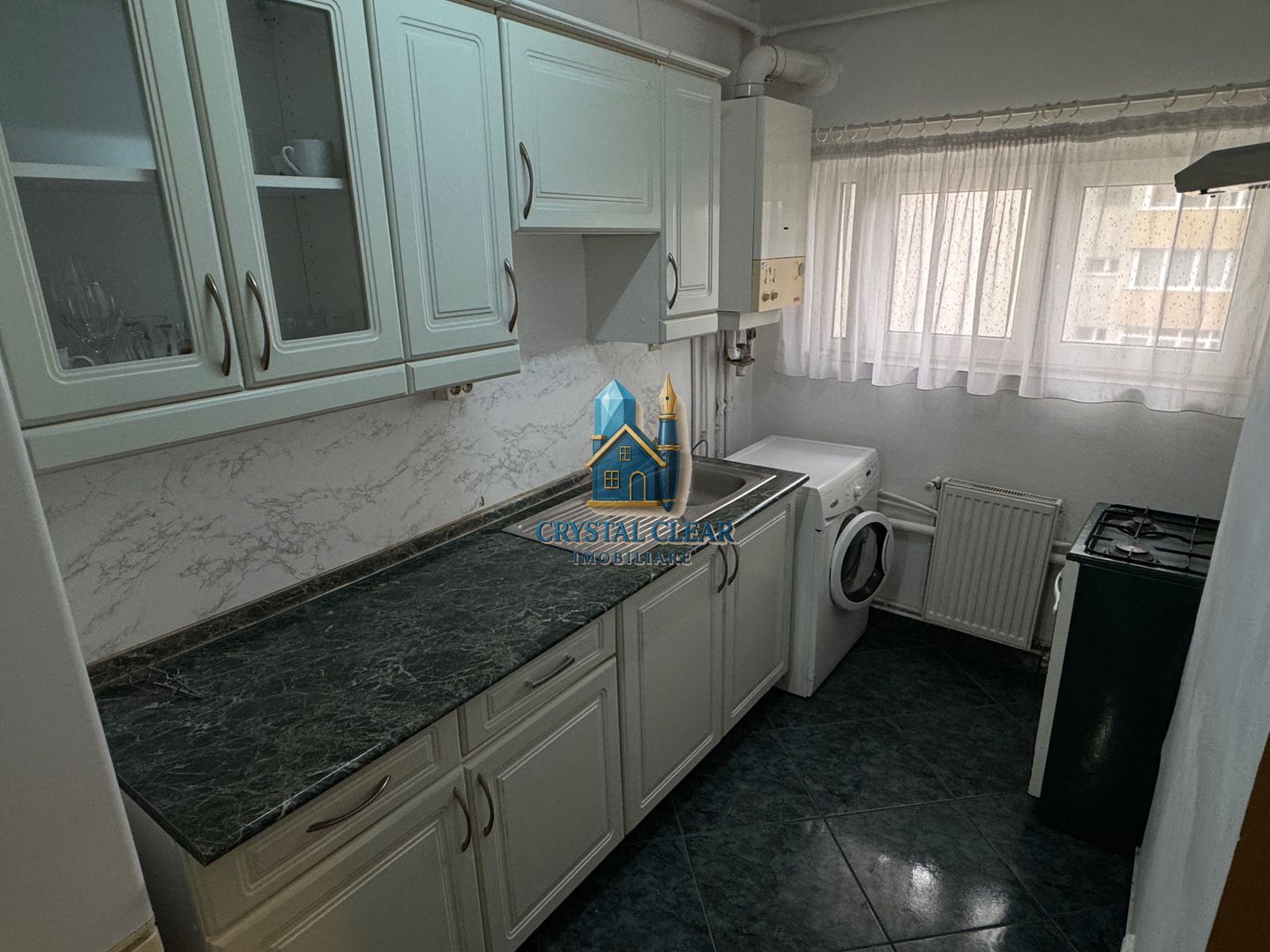 Apartament 2 camere - cartierul Dâmbu Pietros - Poză 3