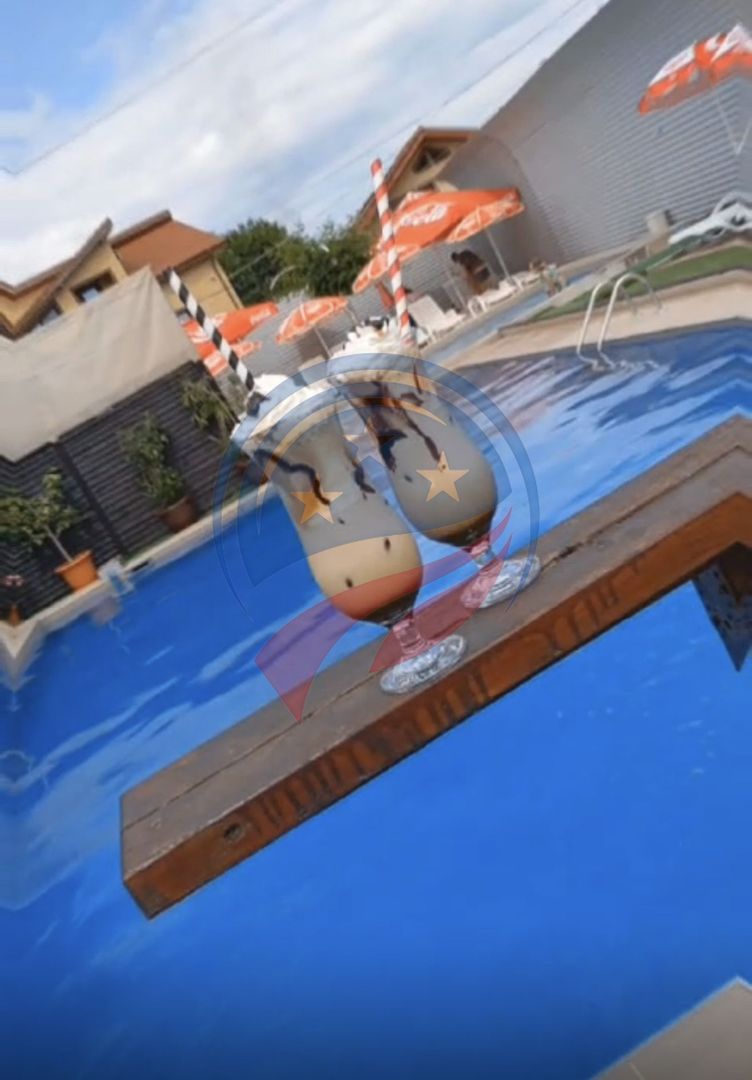 AFACERE FUNCTIONALA SALA EVENIMENTE SI PISCINA - Poză 11