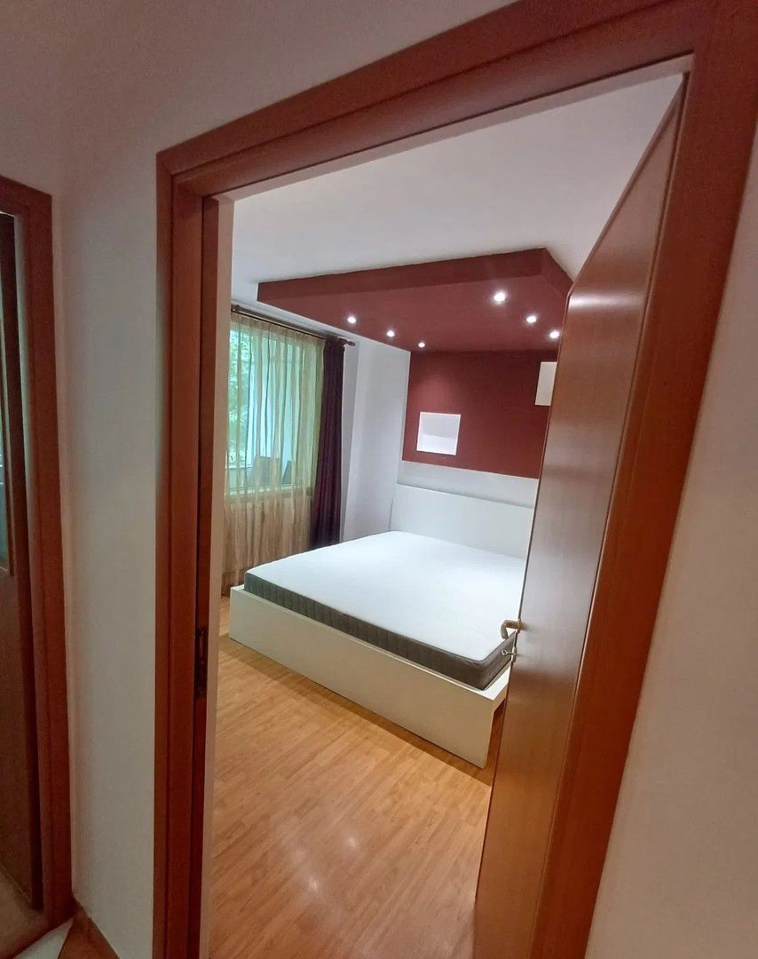 Apartament 3 camere Berceni-loc parcare-boxa subsol - Poză 3