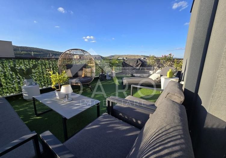 Penthouse 120 mp cu terase generoase - Poză 1