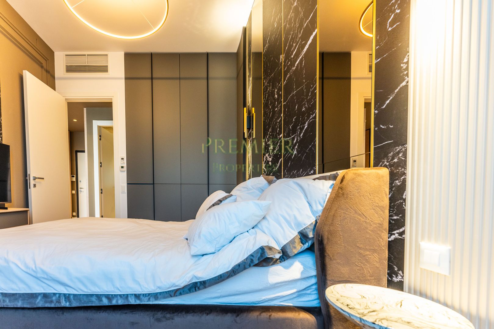 Apartament 2 camere de lux One Verdi Park complet mobilat loc parcare inclus - Poză 10