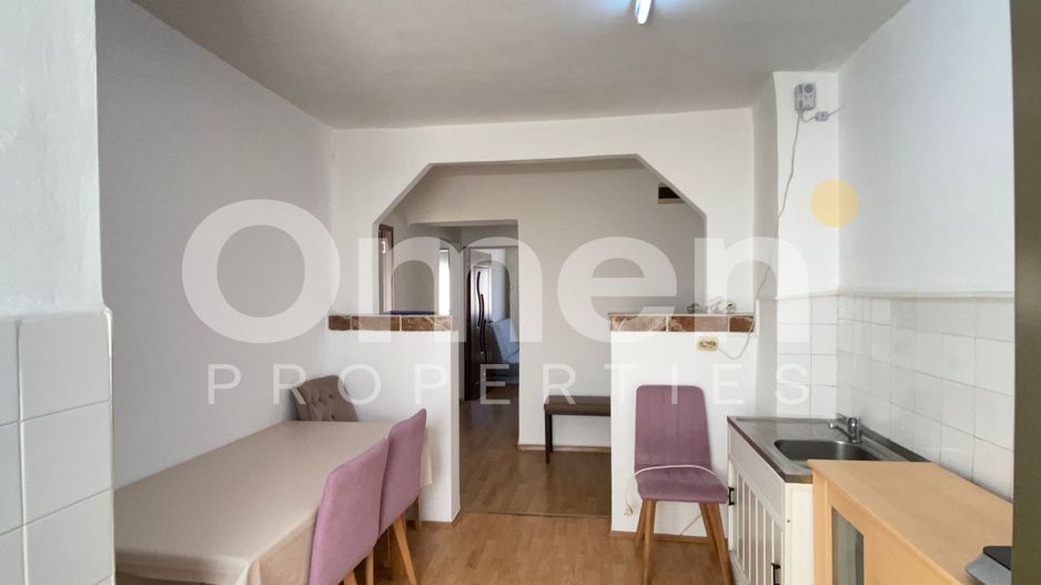 Apartament spatios cu 4 camere decoamndat, zona Republicii - Poză 11