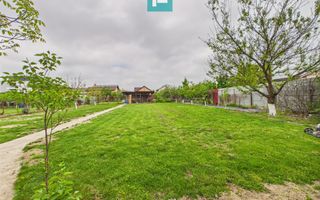 Vilă cu 8 camere în Săcălaz, zonă Centrală - Poză 22