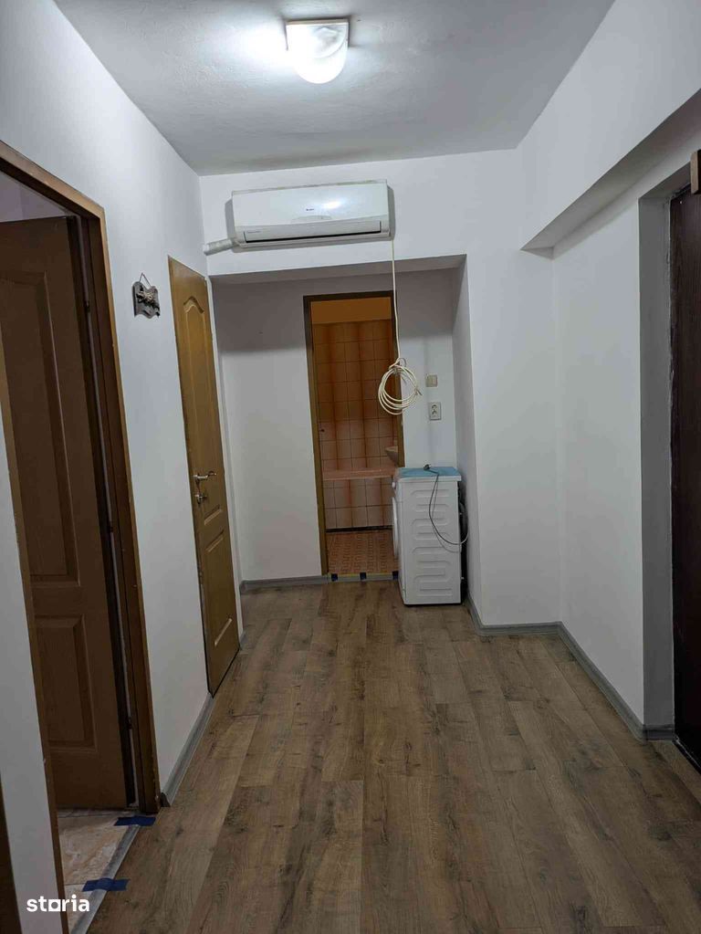 Vanzare Apartament 2 Camere Mihai Bravu - Calea Vitan - Kaufland - Poză 5