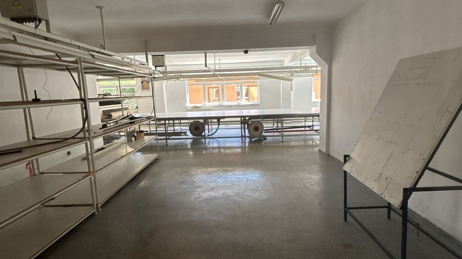 Clădire D+P+1 de închiriat – producție, activități comerciale s.a. - Poză 6
