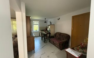 Apartament 3 camere central Beclean - Poză 1