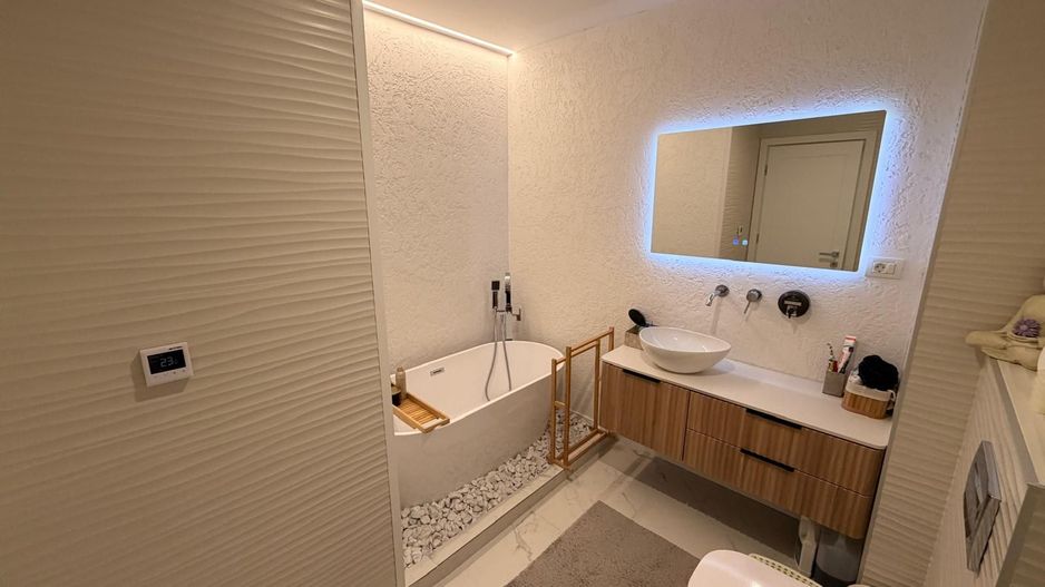 Apartament 2 camere complet renovat | Design modern | 83 mp utili - Poză 9