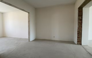 Casă spațioasă în Elisabetin - Poză 4