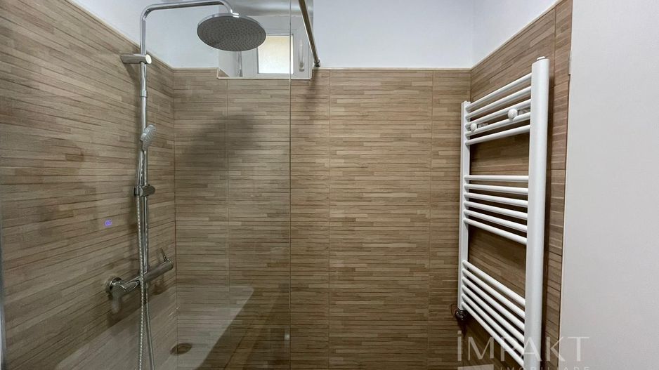 De Vanzare: Apartament cu 2 camere, Semicentral! - Poză 9