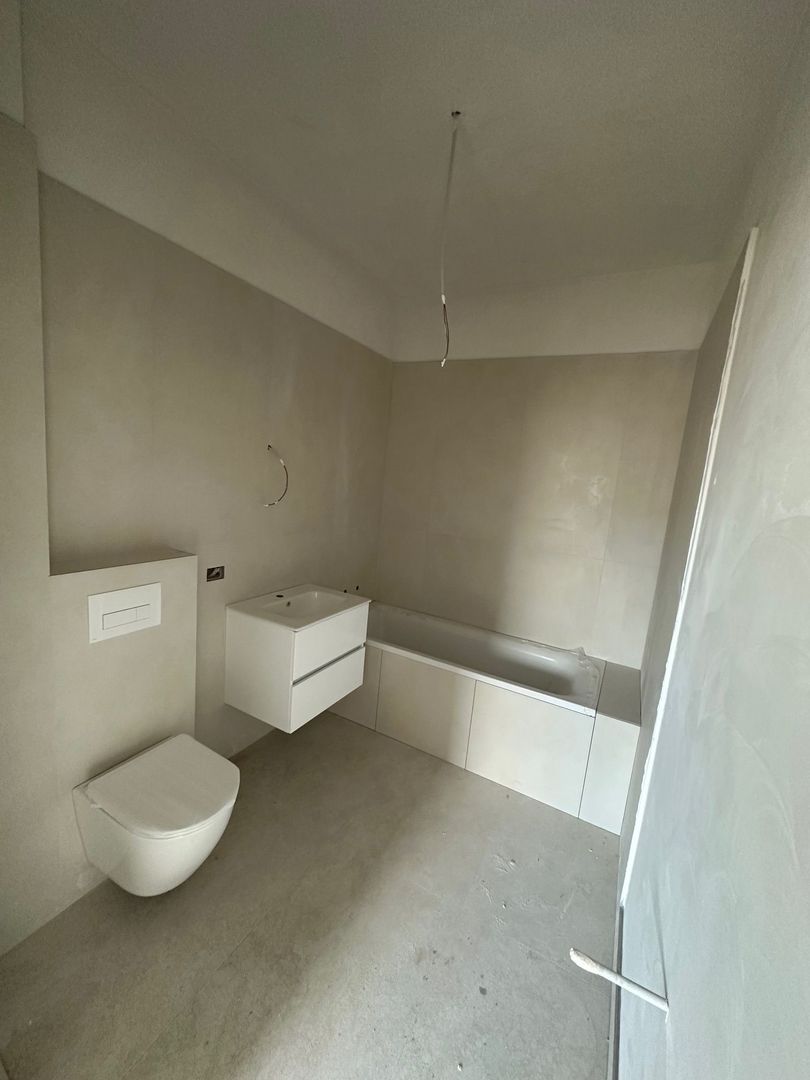 Apartment bloc nou cu lift si loc de parcare inclus - Poză 6