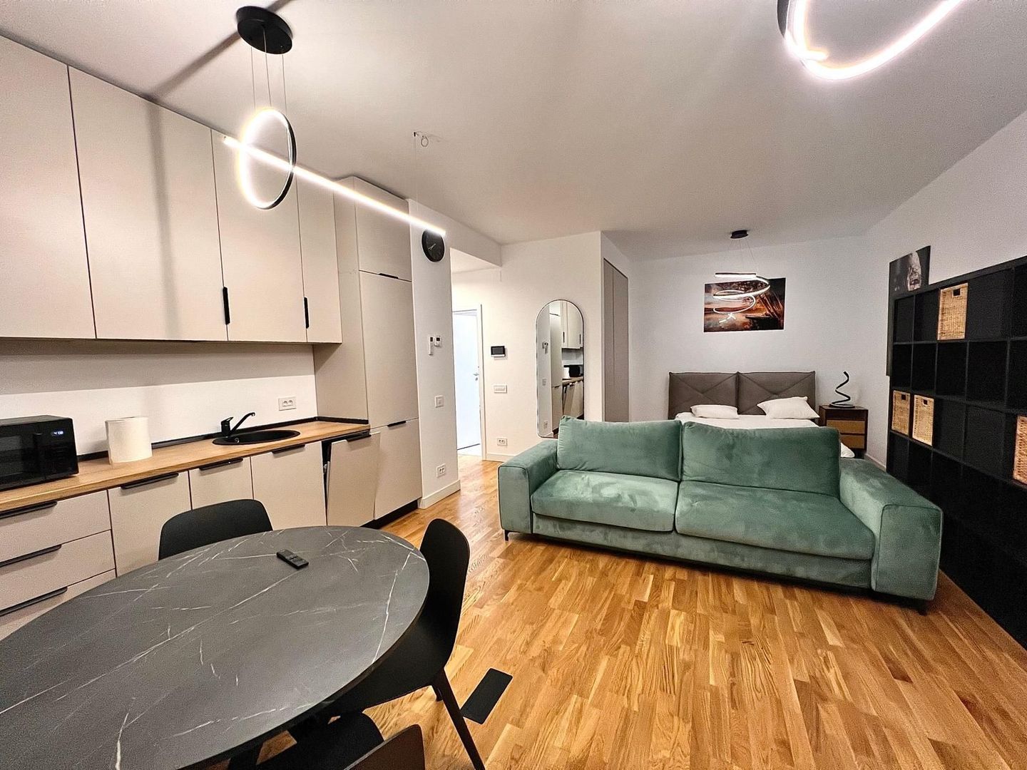 Studio cu gradina de 34 mp Pipera | De inchiriat | Complex cu piscina - Poză 4