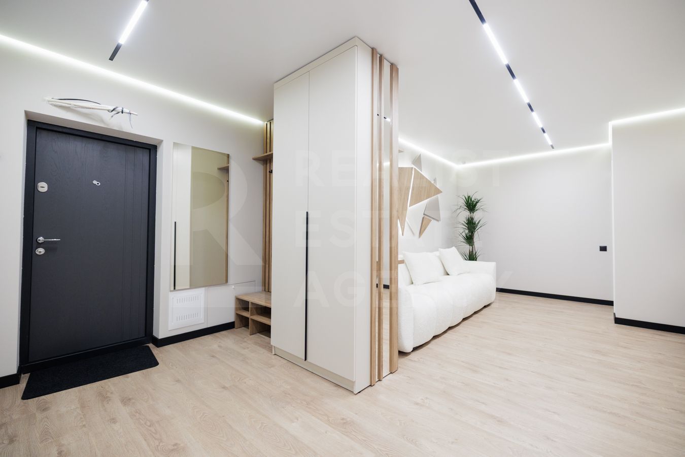 Vânzare, apartament, 2 camere, str. Vasile Lupu, Buiucani - Poză 3