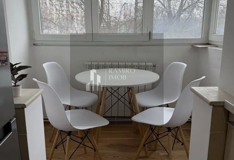 3 camere Auchan Titan 1 Decembrie 1918 - Poză 11