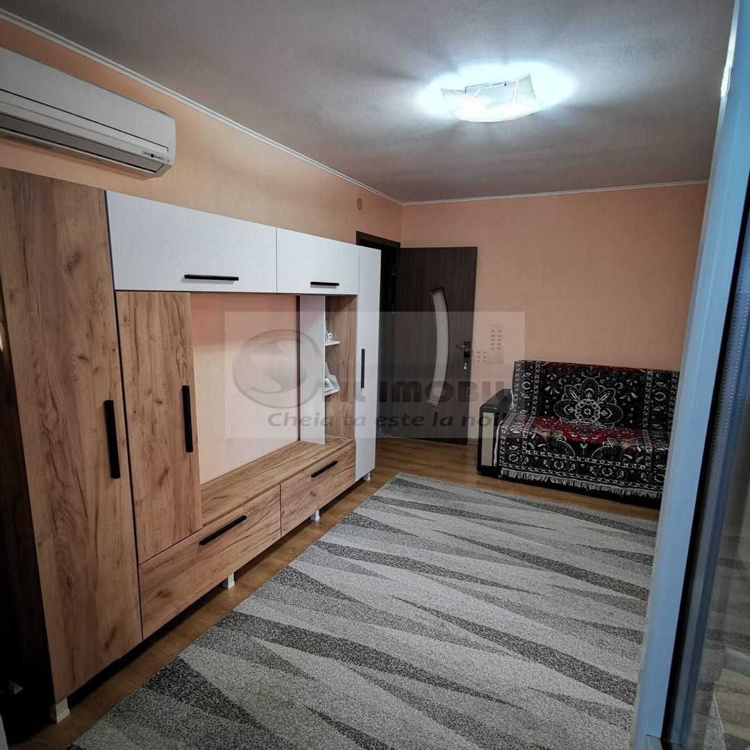 Inchiriere apartament 3 camere Iasi, Alexandru cel Bun - Poză 2