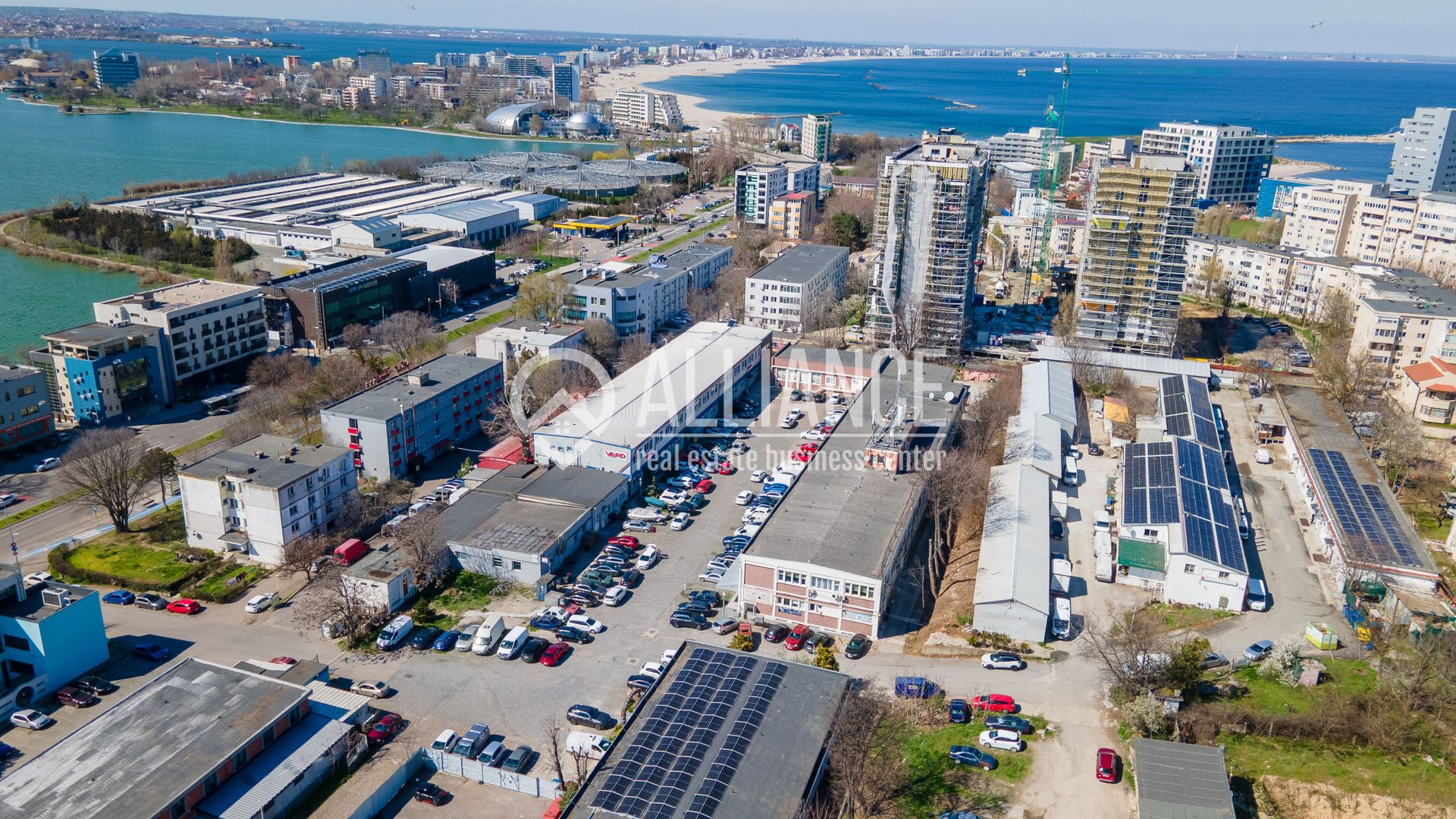 FALEZA NORD cladire multifunctionala 4600 mp cu acces din Bdul Mamaia! - Poză 30