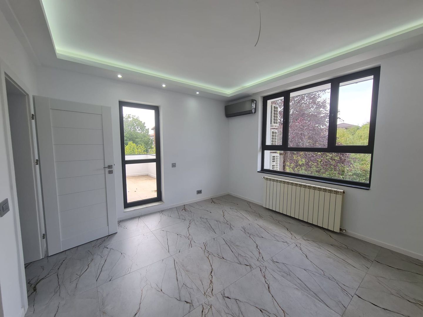 LUX | Casă Individuală | Iancu Nicolae | 10 camere - Poză 12