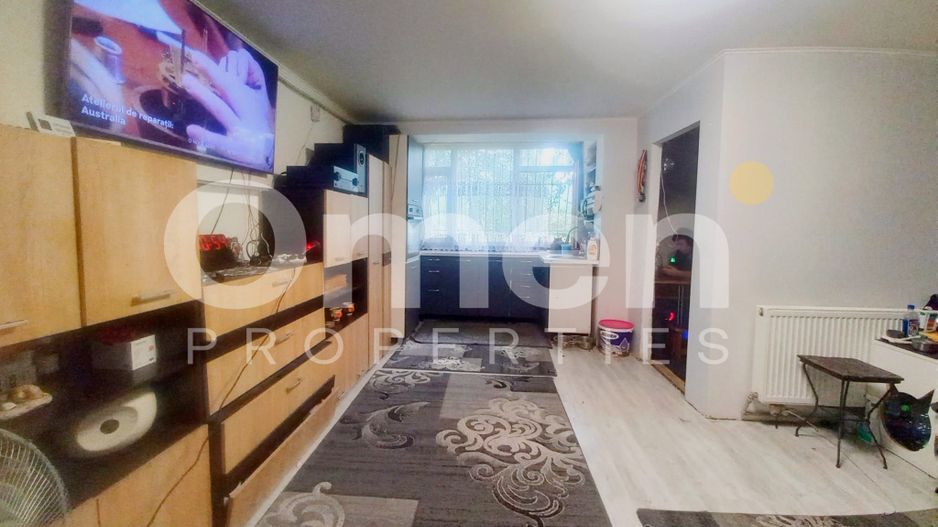 Apartament 1 camera de vanzare , strada Luminisului - Poză 1