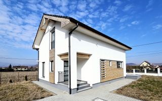 Casa individuala de vanzare, toate utilitatile, Micesti - Poză 1