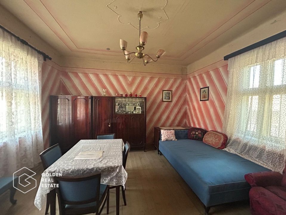 Casa traditionala cu teren generos in Odvos, județul Arad - Poză 7