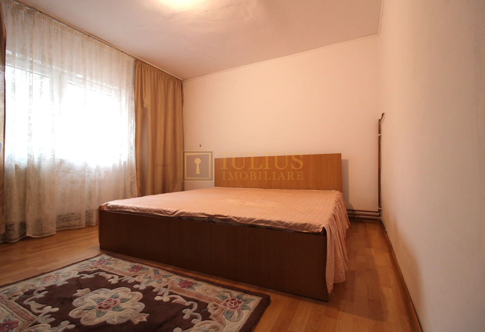 2 camere, centrala proprie, zona Bucovina, loc de parcare langa bloc - Poză 2