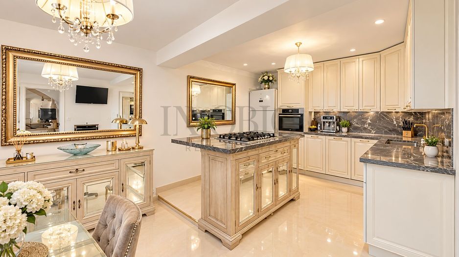 Vilă Renovata Unirii | 150 mp | 8 Camere | P+1+M - Poză 3