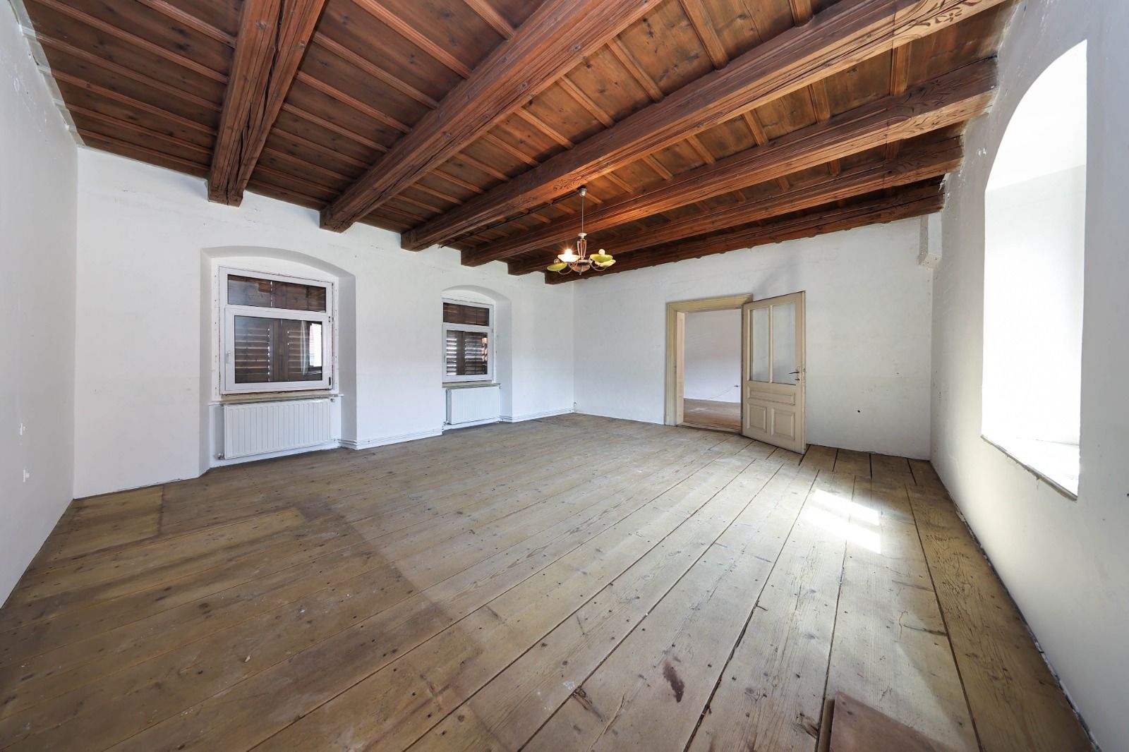 Casă Săsească Autentică cu Șură Impresionantă în Cristian – Teren 2729mp - Poză 19