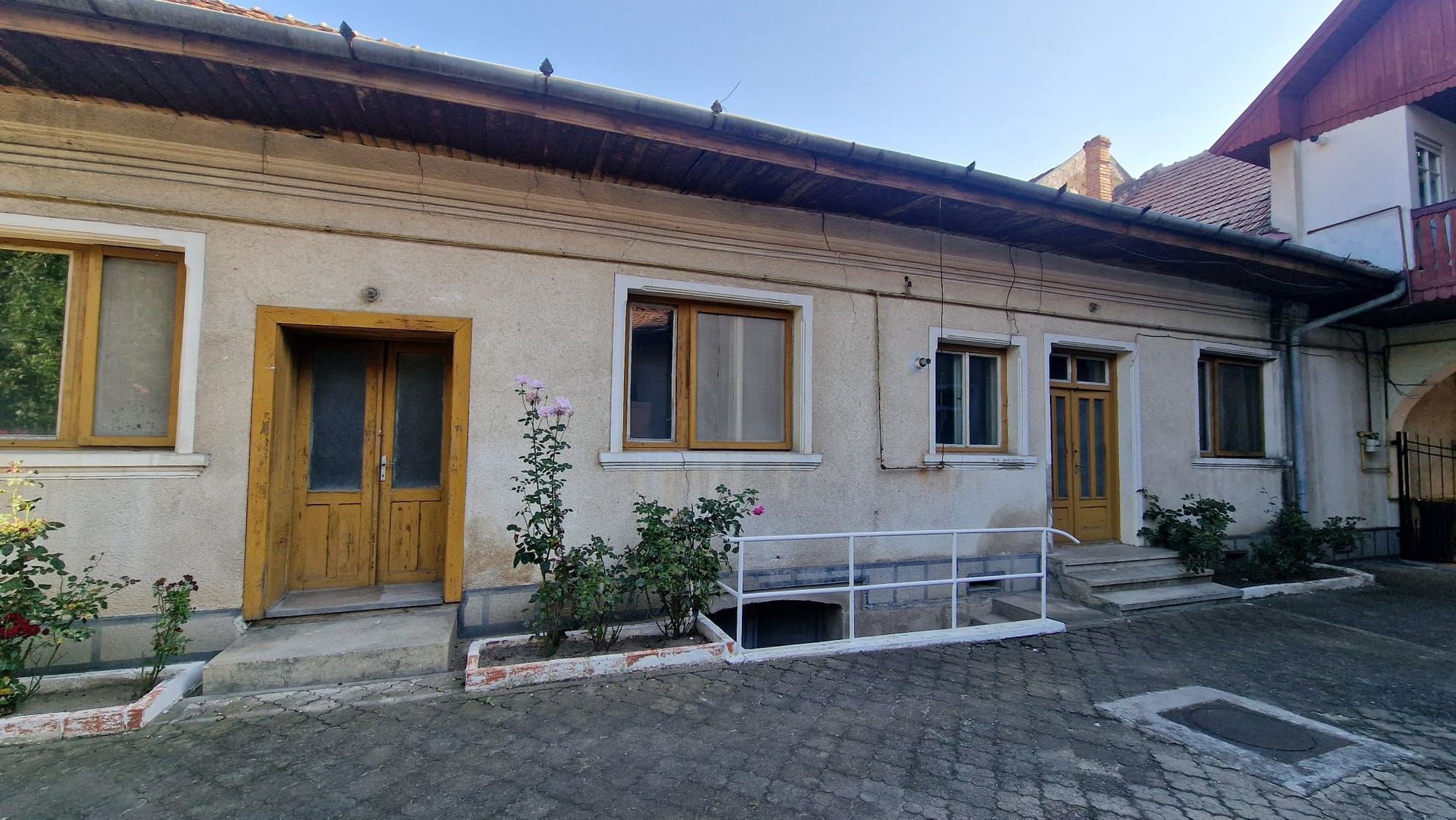 CASA DE VANZARE CENTRU - Poză 6