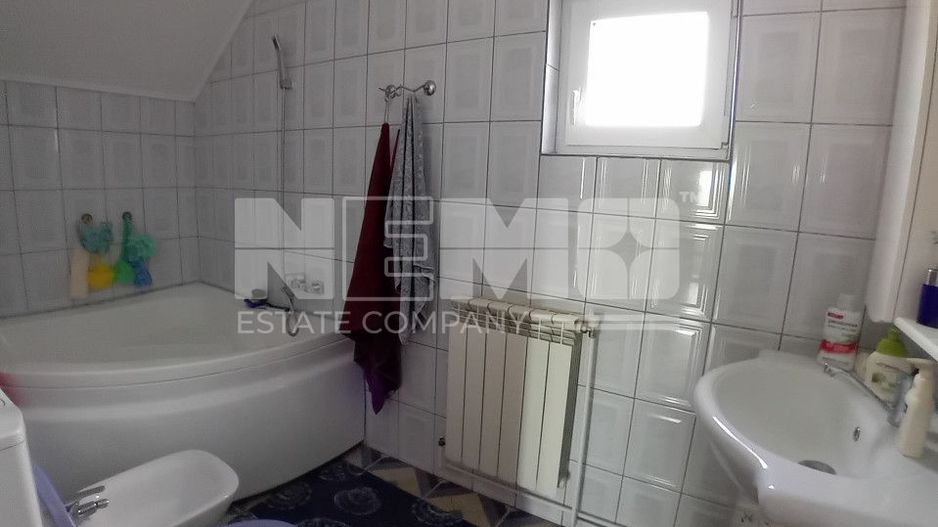 Casa spatioasa cu teren 500 mp | 181.000 EURO - Poză 19