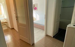 Garsonieră de vânzare în Mioveni etaj 2 - Poză 5