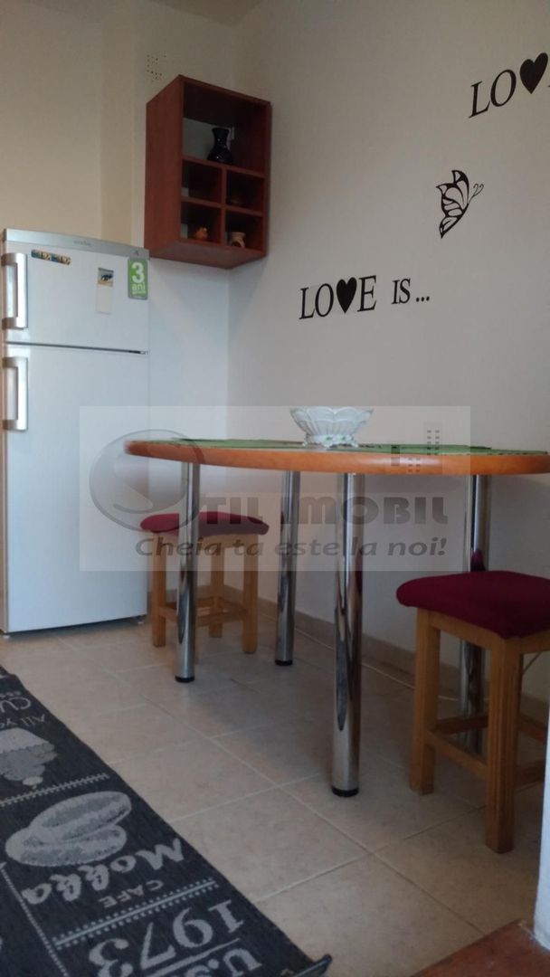 Apartament 2 camere decomandat – Nicolina - an 1984 ! - Poză 6